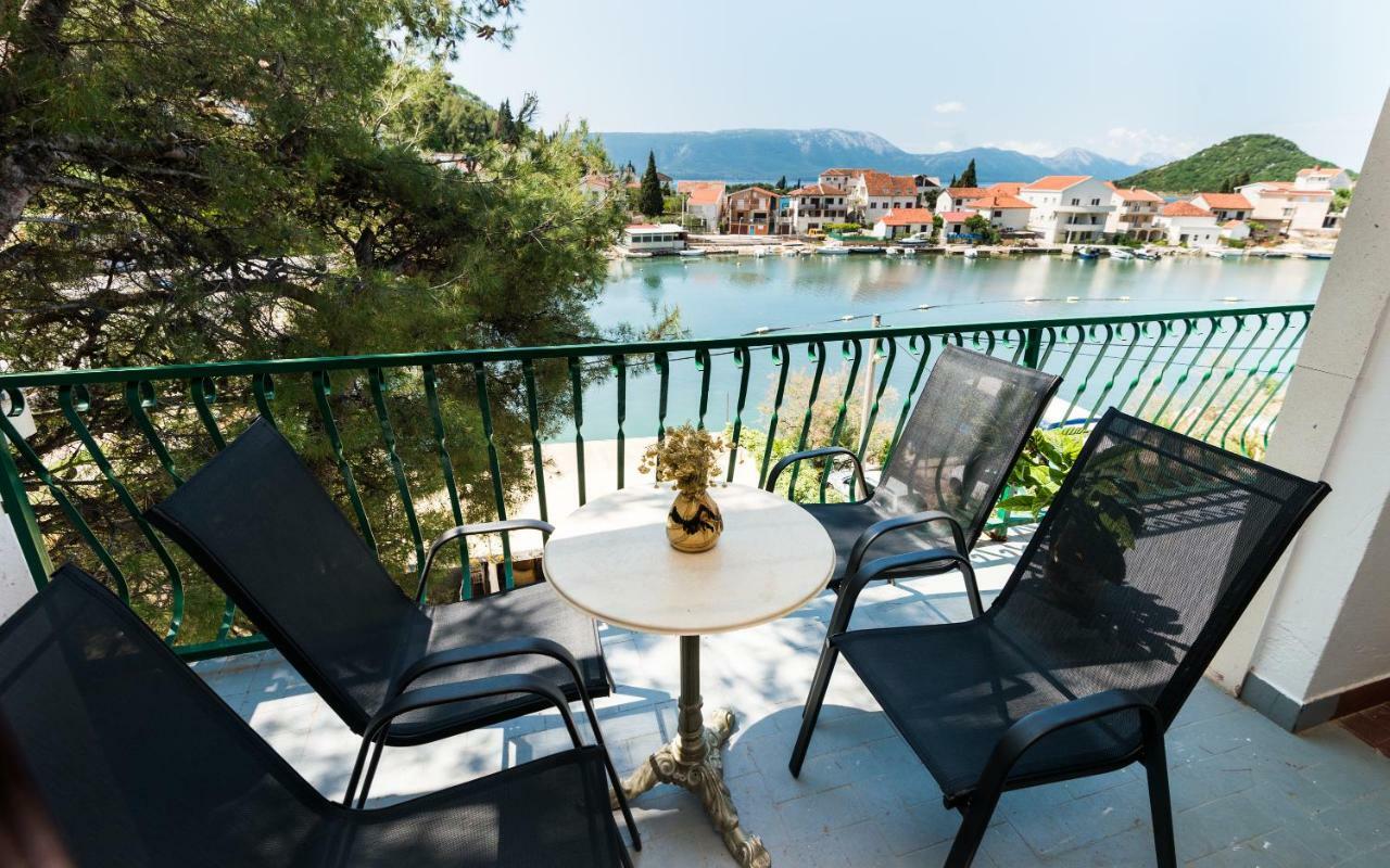 Apartments Azzurro بلاتشي المظهر الخارجي الصورة
