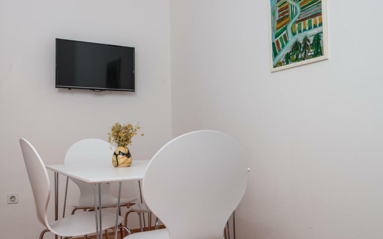 Apartments Azzurro بلاتشي المظهر الخارجي الصورة