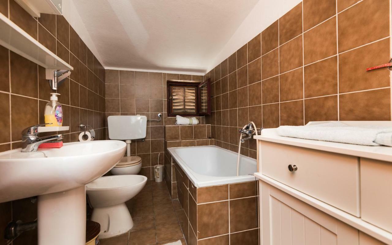 Apartments Azzurro بلاتشي المظهر الخارجي الصورة