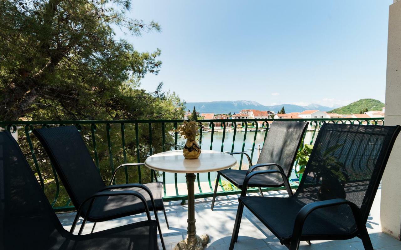 Apartments Azzurro بلاتشي المظهر الخارجي الصورة