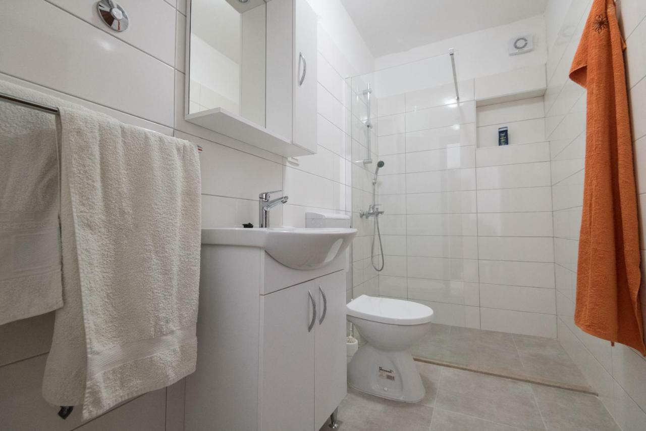 Apartments Azzurro بلاتشي المظهر الخارجي الصورة